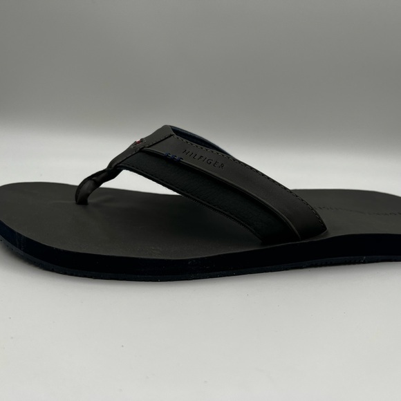 Tommy Hilfiger Men’s Size 12M Flip Flop Thongs - Picture 3 of 5
